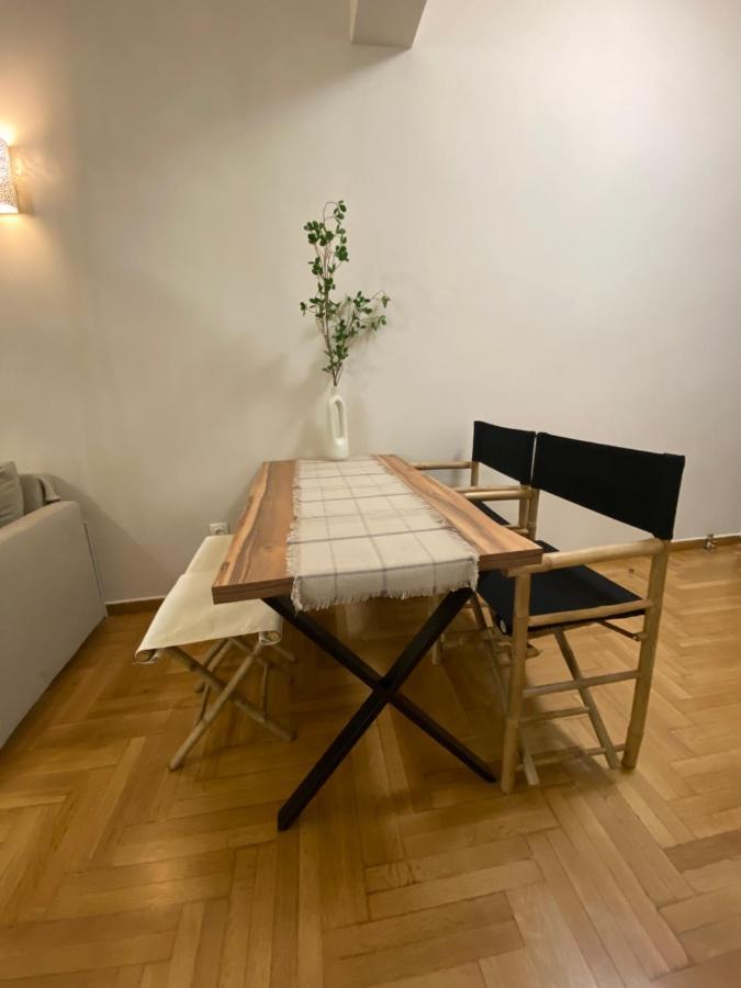 Ferienwohnung Meraki Sto Koukaki Athen Exterior foto